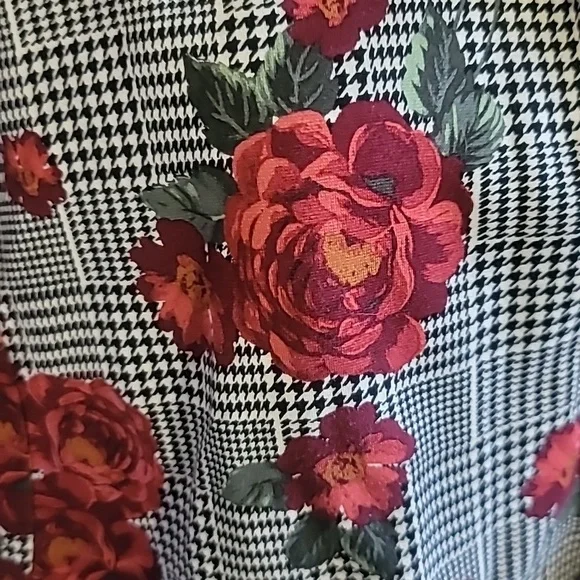 Torrid Herringbone Floral Blazer Size 14-16 - Picture 6 of 9